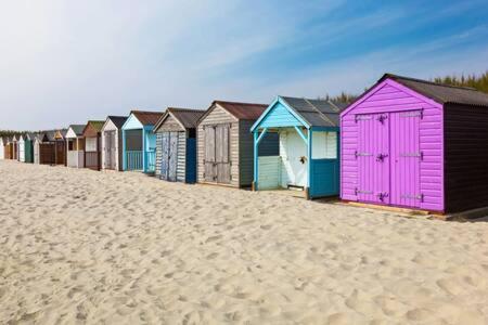 Charming Bolthole 400M To Beach Earnley Buitenkant foto