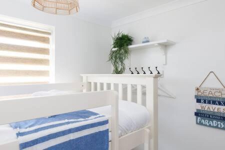 Charming Bolthole 400M To Beach Earnley Buitenkant foto