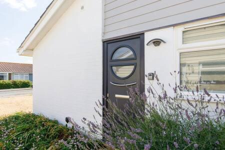 Charming Bolthole 400M To Beach Earnley Buitenkant foto