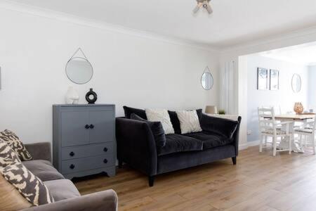 Charming Bolthole 400M To Beach Earnley Buitenkant foto